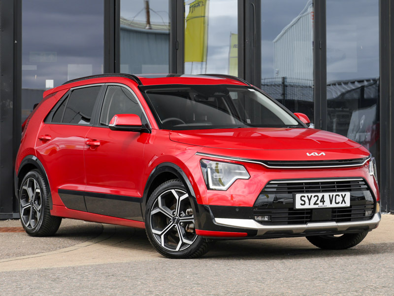Kia Niro 1.6 Gdi Hybrid 4 Dct Red