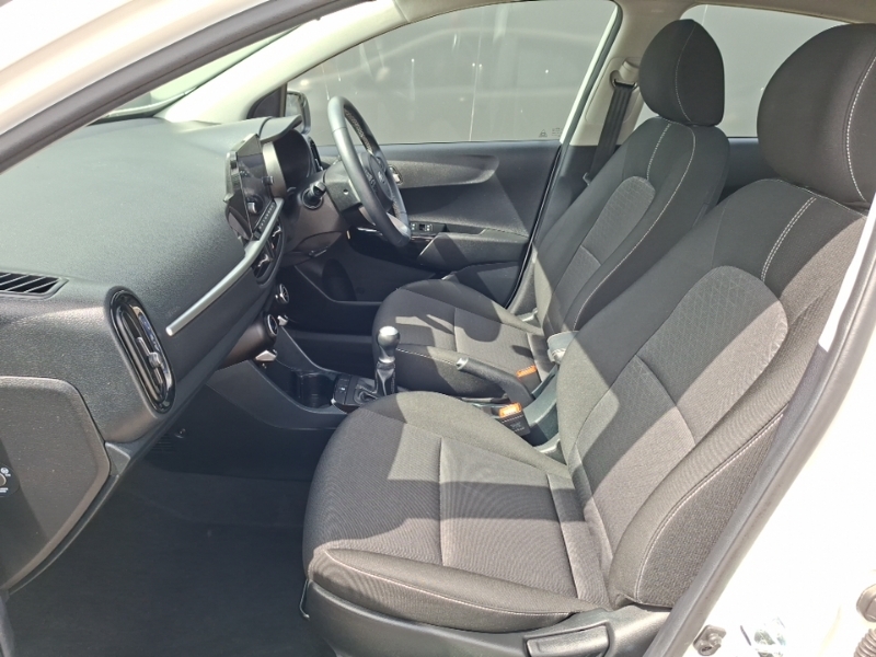 Kia Picanto 1.0 3 4 Seats White #5