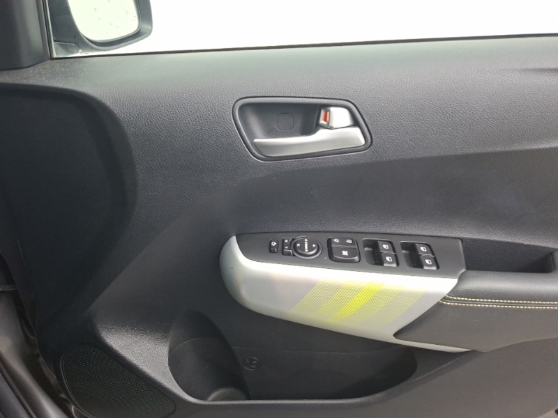 Kia Picanto 1L Gt-line Yellow #17