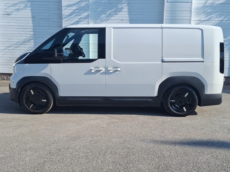 Kia PV5 120Kw Plus Long Range 71Kwh White #4