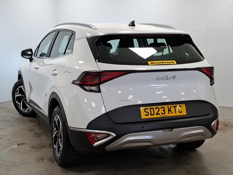 Kia Sportage 1.6 Crdi Isg 2 White #2