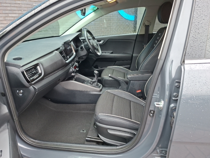 Kia Stonic 1.0T Gdi 48V Gt-line S Grey #5