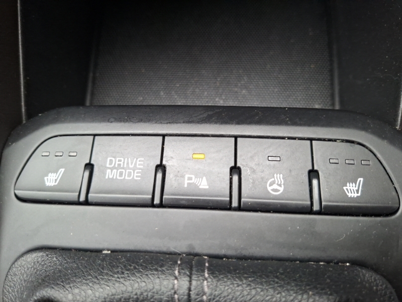 Kia Stonic 1.0T Gdi 48V Gt-line Dct White #17