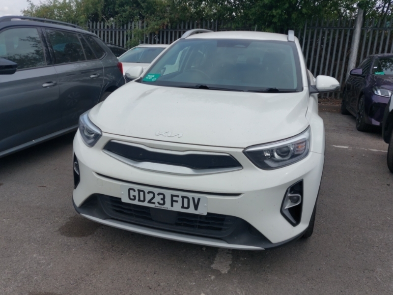 Kia Stonic 1.0T Gdi 99 2 White
