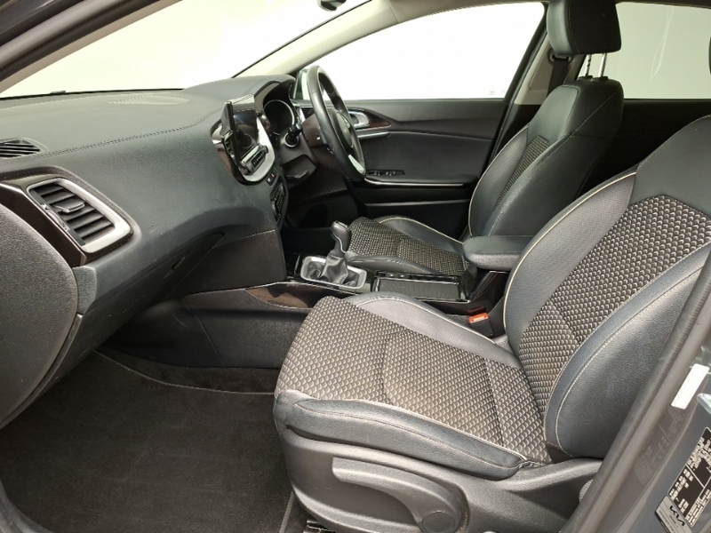 Kia Xceed 1.5T Gdi Isg 3 Grey #5
