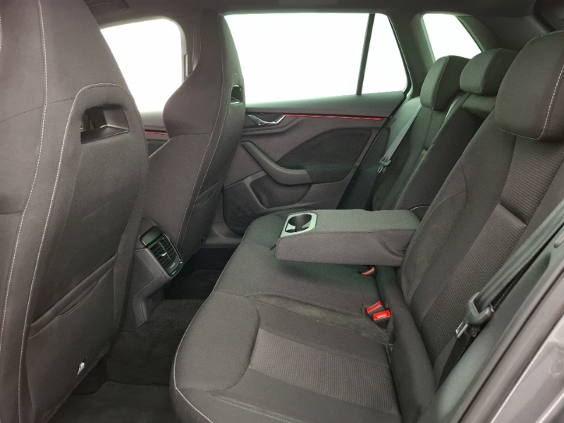 Skoda Kamiq 1.0 Tsi Design Edition Grey #6