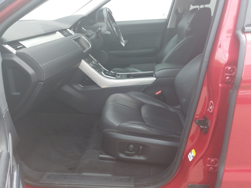 Land Rover Range Rover Evoque 2.0 Td4 Se Tech Red #5