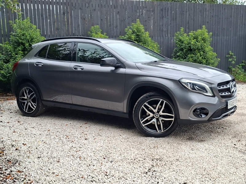 Mercedes-Benz GLA Class Gla 200 Amg Line Edition  #7