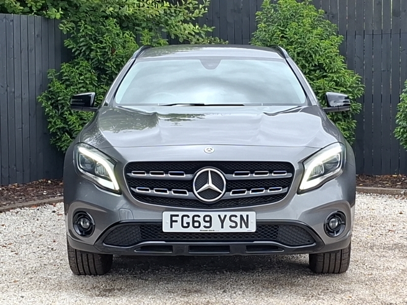 Mercedes-Benz GLA Class Gla 200 Amg Line Edition  #14
