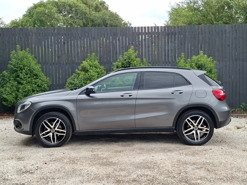 Mercedes-Benz GLA Class Gla 180 Urban Edition Grey #4