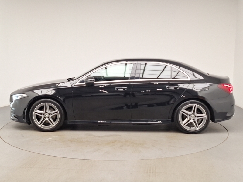 Mercedes-Benz A Class A200 Amg Line Executive GY70FAK Black #4