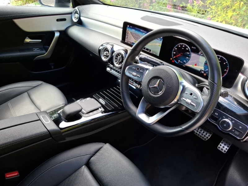 Mercedes-Benz CLA Class Cla 180 Amg Line Executive Tip Red #17