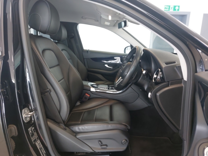 Mercedes-Benz GLC Class Glc 220D 4Matic Sport 9G-tronic Black #6