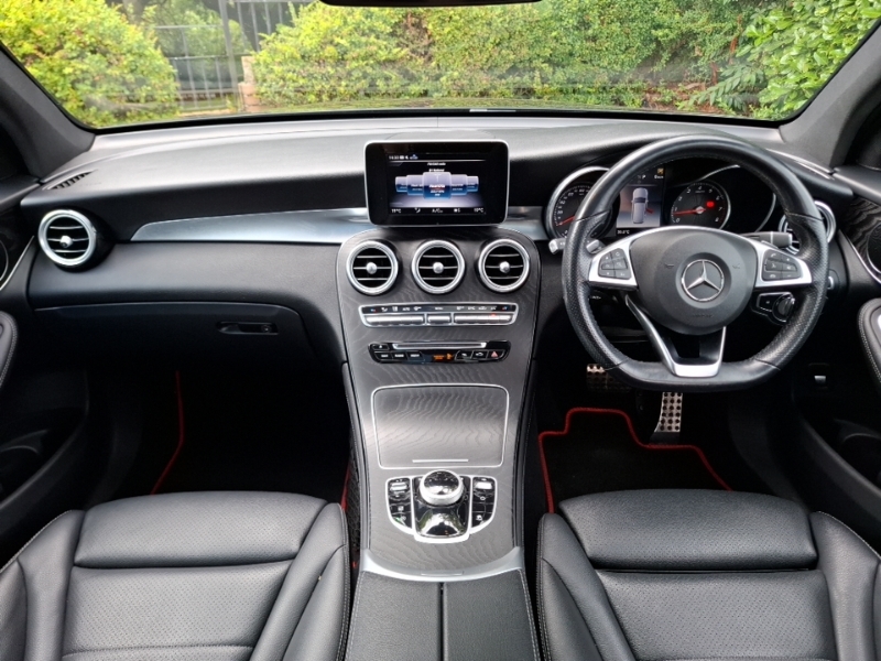 Mercedes-Benz GLC Class Glc 250 4Matic Amg Line Premium 9G-tronic FT68BZK Black #3