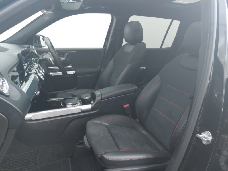 Mercedes-Benz GLB Class Glb 200 Amg Line Premium Plus 7G-tronic Black #5