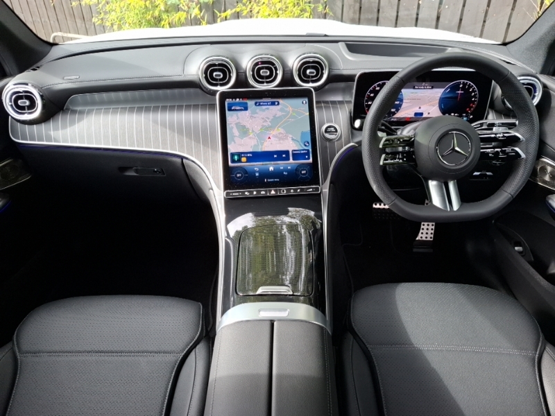 Mercedes-Benz GLC Class Glc 300De 4Matic Amg Line Premium 9G-tronic SP26KBV White #3