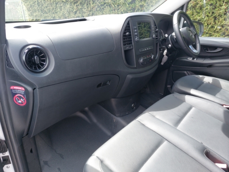 Mercedes-Benz Vito 114 Cdi Pro 9-Seater 9G-tronic White #5