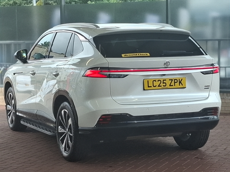 MG HS 1.5 T-gdi Phev Trophy White #2