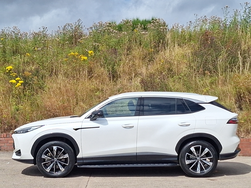 MG HS 1.5 T-gdi Phev Trophy White #4