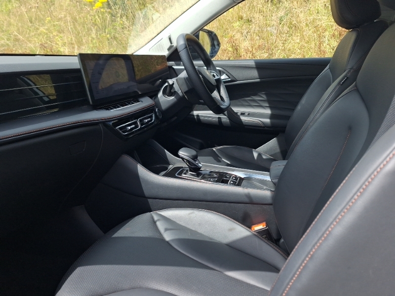MG HS 1.5 T-gdi Phev Trophy White #5