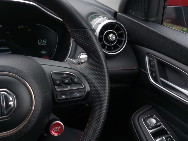 MG HS 1.5 T-gdi 24.7 Kwh Trophy Euro 6 Ss  #13