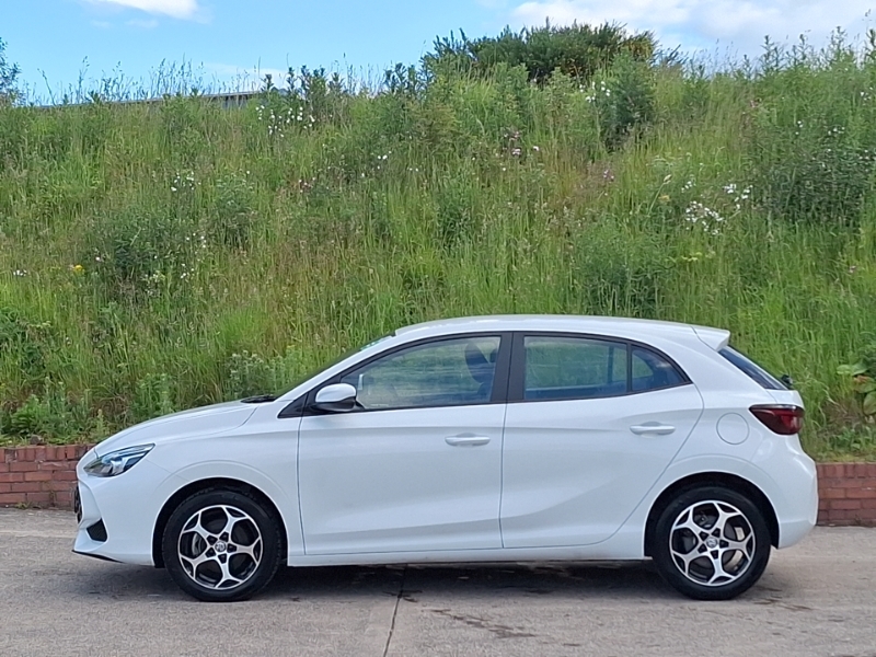 MG MG3 1.5 Hybrid Se White #4