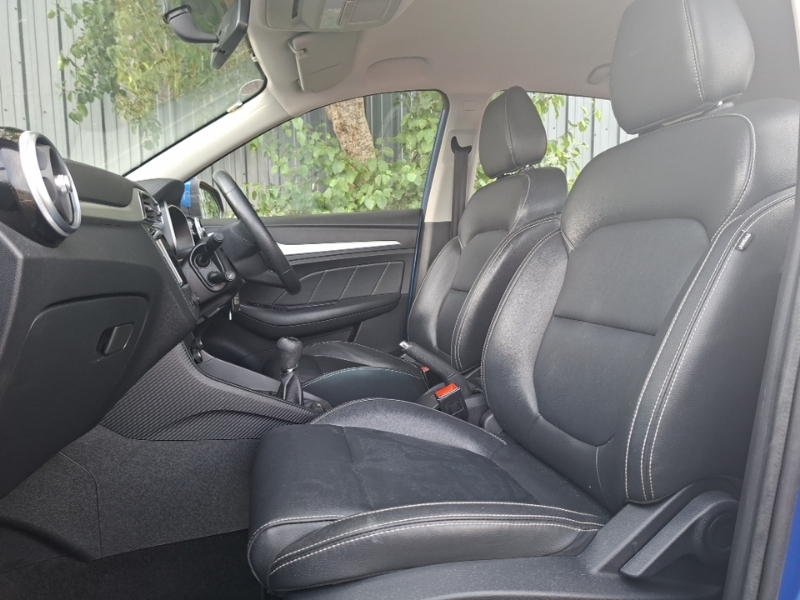MG ZS 1.5 Vti-tech Exclusive Blue #5