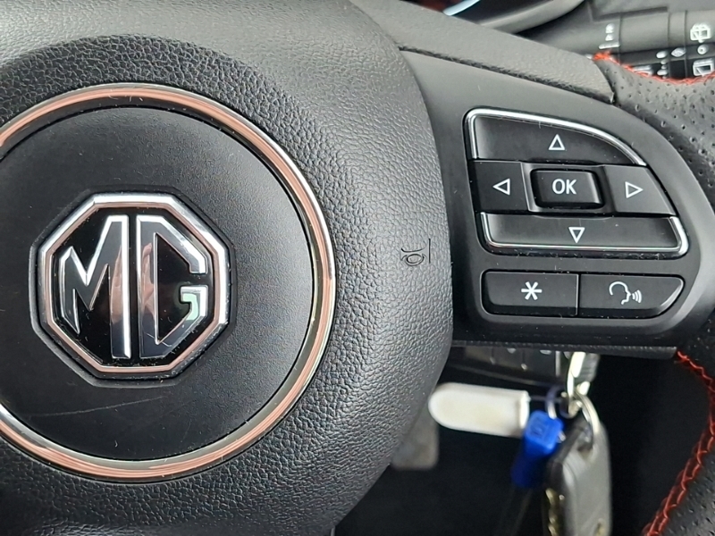 MG ZS Zs 72.6Kwh Trophy Long Range Suv White #13