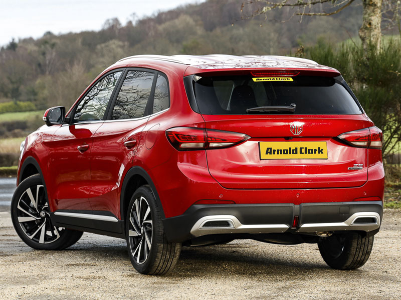 MG ZS 1.5 Hybrid Trophy Red #2