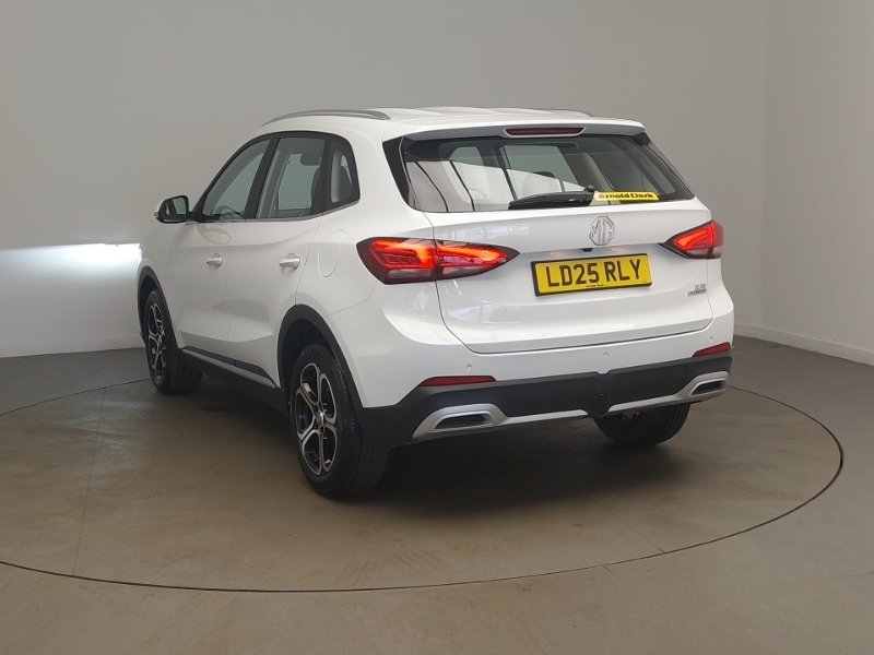 MG ZS 1.5 Hybrid Se White #2
