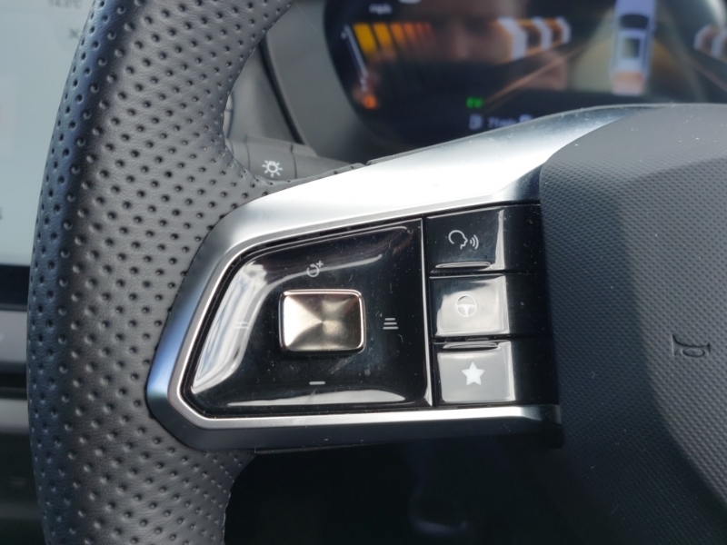 MG ZS 130Kw Trophy Ev 51Kwh Silver #12
