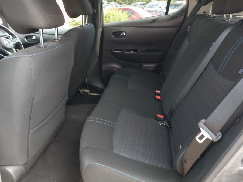 Nissan Leaf 110Kw N-connecta 39Kwh Grey #6