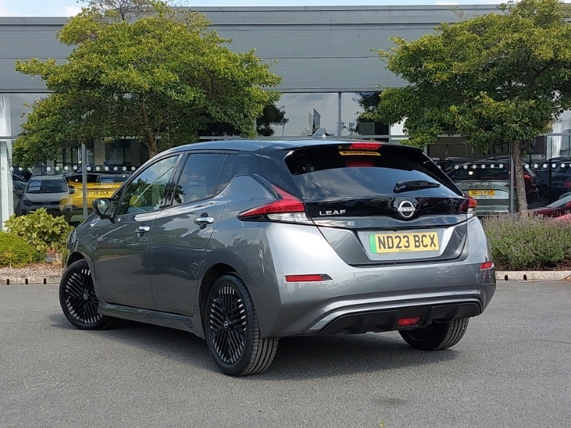 Nissan Leaf 110Kw N-connecta 39Kwh Grey #2