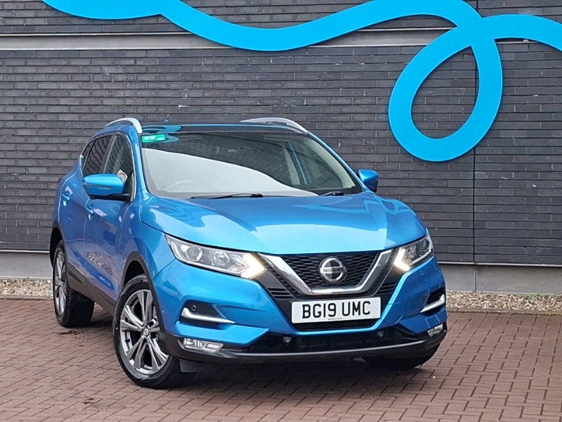 Nissan Qashqai 1.3 Dig-t N-connecta Blue