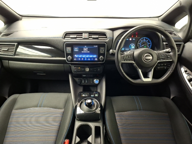 Nissan Leaf 110Kw N-connecta 39Kwh Grey #3