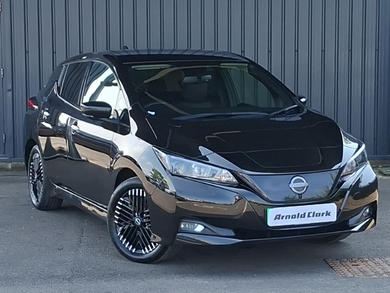Nissan Leaf 110Kw N-connecta 39Kwh Black