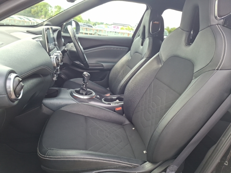 Nissan Juke 1.0 Dig-t Tekna Black #5