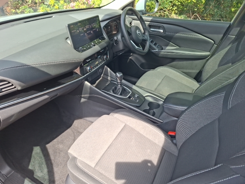 Nissan Qashqai 1.5 E-power Tekna Hatchback White #5