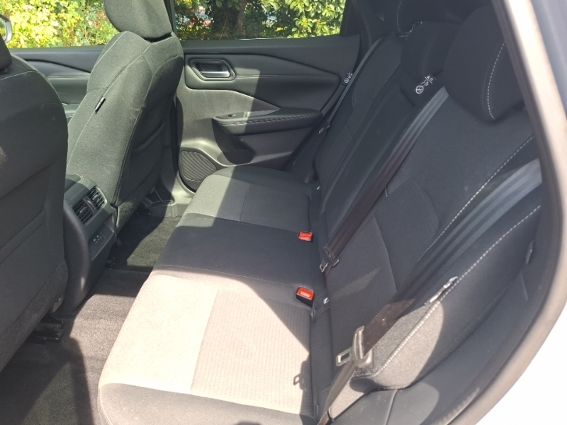 Nissan Qashqai 1.5 E-power Tekna Hatchback White #6