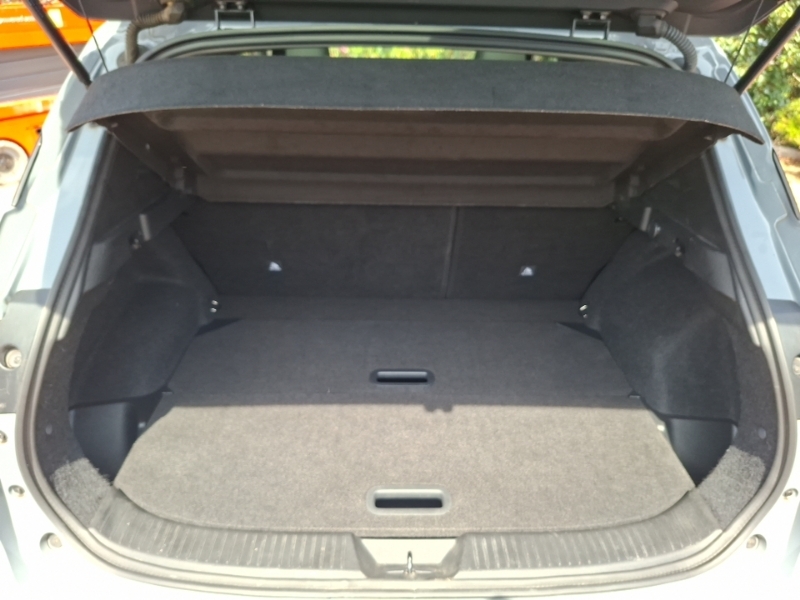 Nissan Qashqai 1.5 E-power Tekna Hatchback White #18