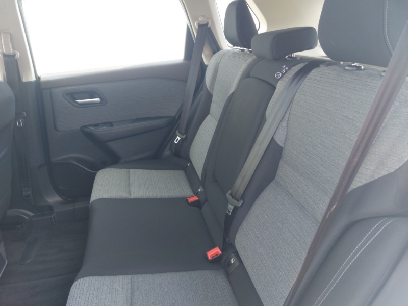 Nissan X-Trail 1.5 Mhev 163 Acenta Premium Xtronic White #6
