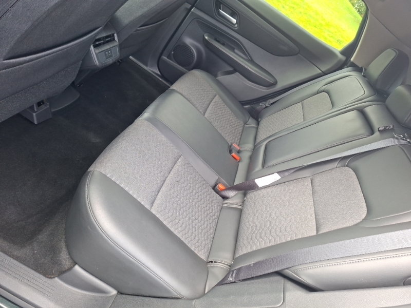 Nissan Ariya 160Kw Advance 63Kwh 22Kwch Green #6