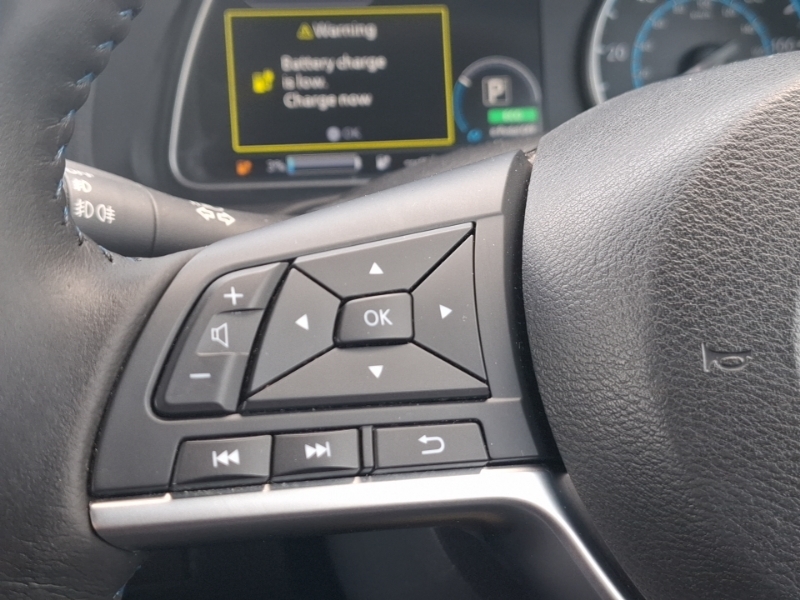 Nissan Leaf 39Kwh Tekna Hatchback Black #12