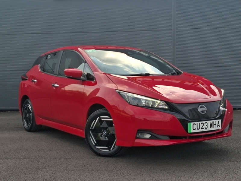 Nissan Leaf 110Kw Acenta 39Kwh Red