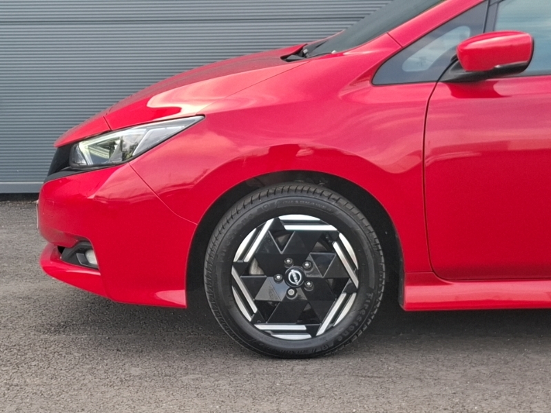 Nissan Leaf 39Kwh Tekna Hatchback Black #19