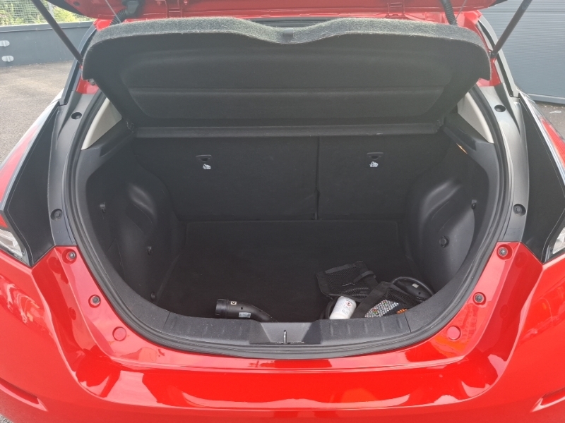 Nissan Leaf 39Kwh Tekna Hatchback Black #18