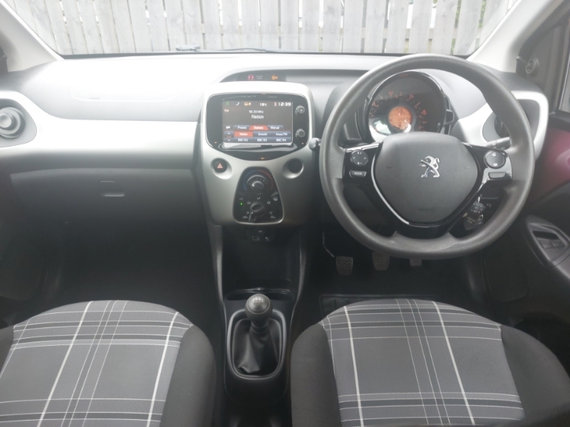 Peugeot 108 1.0 Active Purple #3