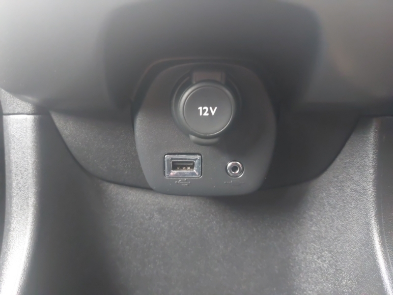 Peugeot 108 1.0 Active Black #16