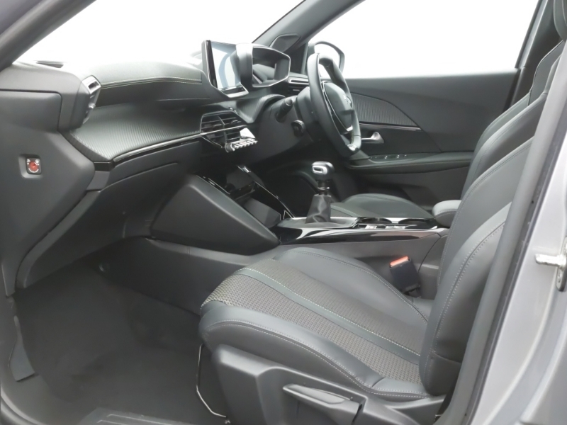 Peugeot 2008 1.2 Puretech 130 Gt Grey #5