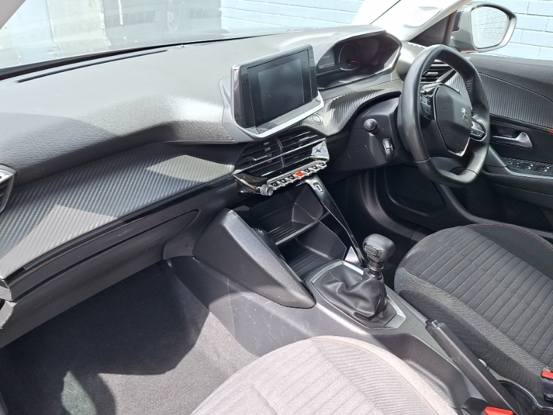 Peugeot 2008 1.2 Puretech Active Premium Grey #5